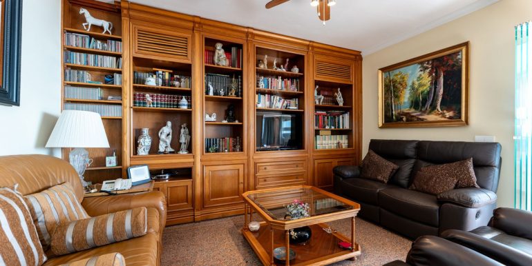 21-2c707e7c511429b4f8ec4ee5f221ddb6