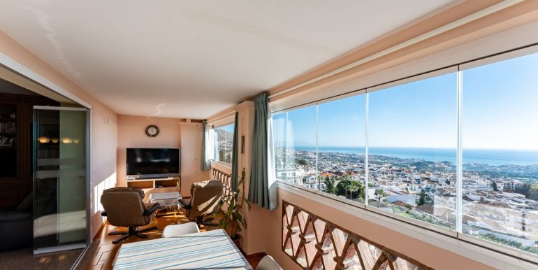 3-e898b2bb2a2fdfd06d2c39894dce8316